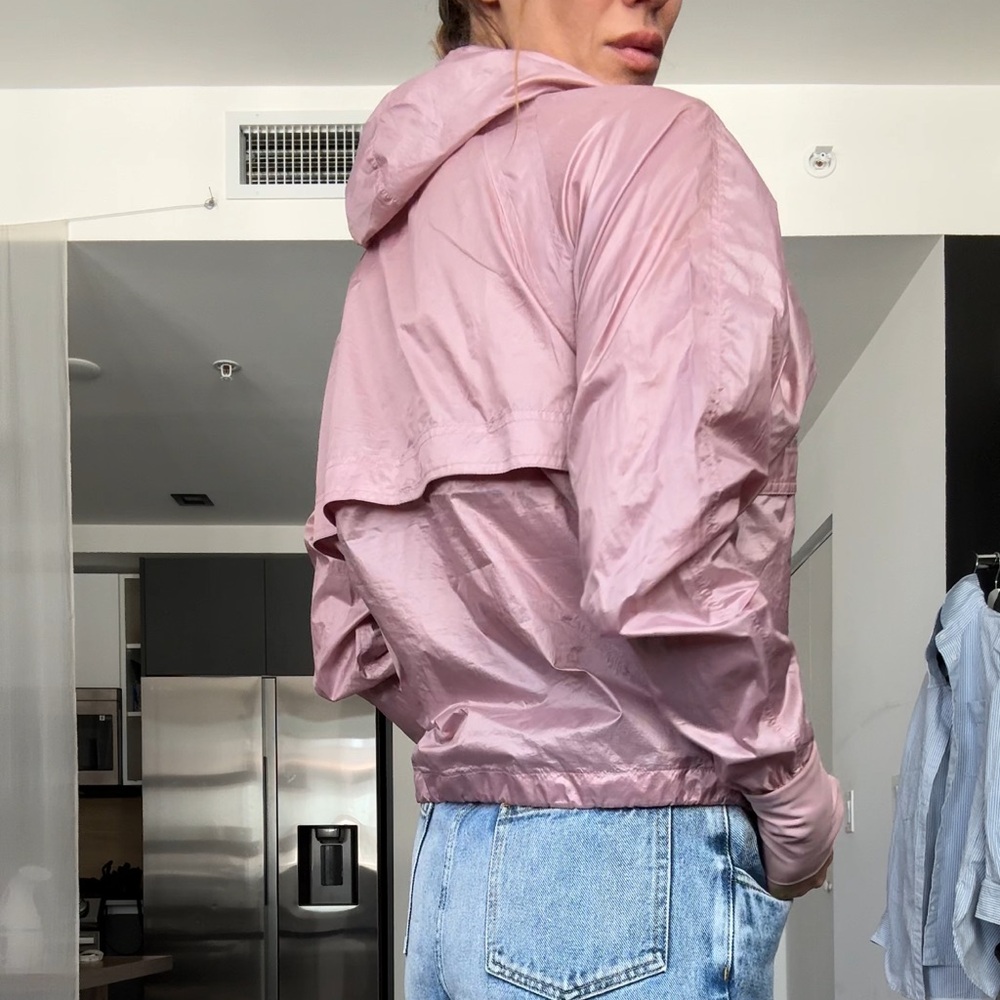 Wind jacket - image 15